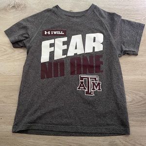 -Aggies this is for you! Under Armor A&M shirt YSM